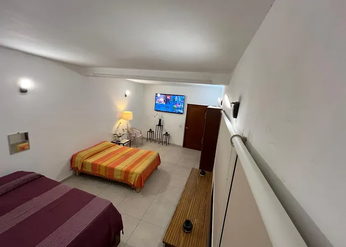 San Fernando Hostal